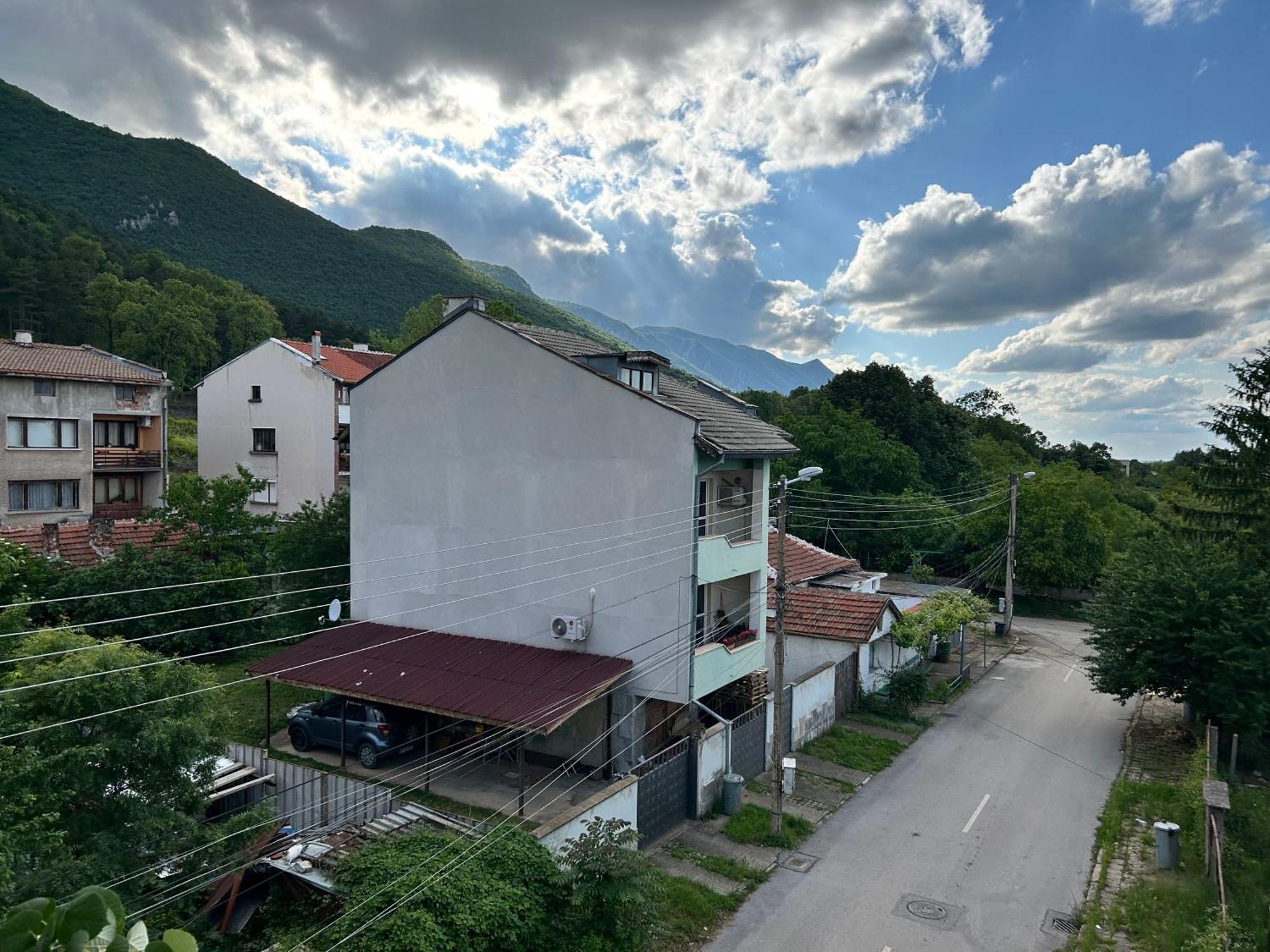 Apart House Ana Апартамент За Гости Ана Vrața Exterior foto