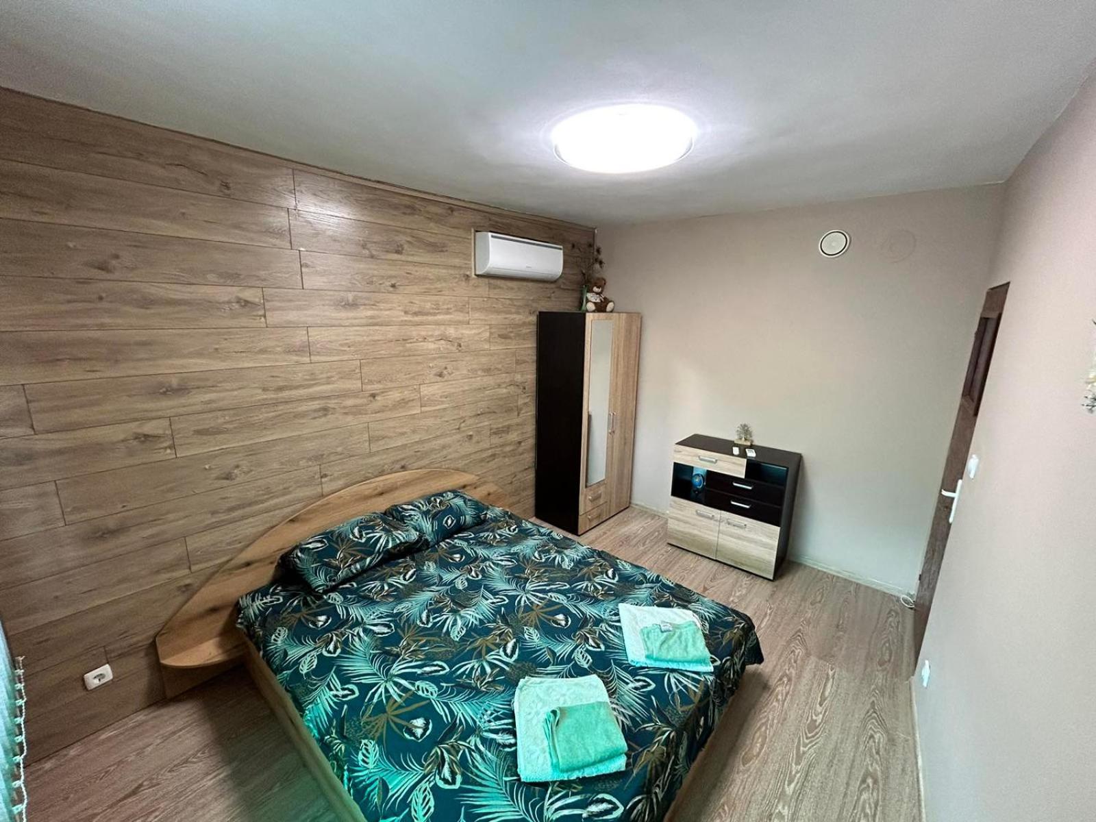 Apart House Ana Апартамент За Гости Ана Vrața Exterior foto